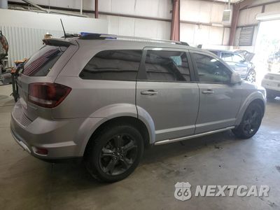 Trzecie zdjęcie samochodu z tyłu: 2020 DODGE JOURNEY CROSSROAD VIN:3C4PDCGB4LT263403 - miniatura