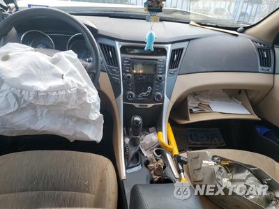 Zdjęcie 8 z 12 samochodu: 2012 HYUNDAI SONATA GLS VIN:5NPEB4AC8CH412058 - miniatura