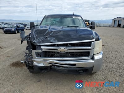 Piąte zdjęcie samochodu w środku: 2009 CHEVROLET SILVERADO K3500 VIN:1GCHK73K99F146751 - miniatura