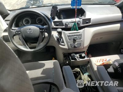 Zdjęcie 8 z 13 samochodu: 2014 HONDA ODYSSEY LX VIN:5FNRL5H21EB026021 - miniatura