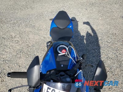 Piąte zdjęcie samochodu w środku: 2024 SUZUKI GSX800 F VIN:JS1EM13B8R7101752 - miniatura
