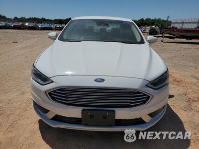 Piąte zdjęcie samochodu w środku: 2018 FORD FUSION SE HYBRID VIN:3FA6P0LU0JR171844 - miniatura
