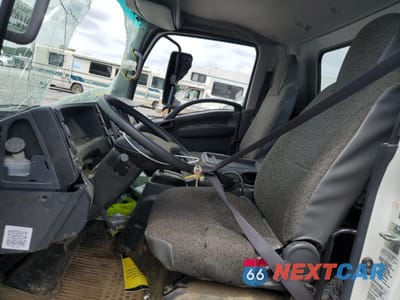 Zdjęcie 7 z 14 samochodu: 2024 ISUZU NPR HD VIN:54DC4W1D6RS207186 - miniatura