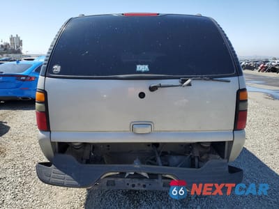 Zdjęcie 6 z 13 samochodu: 2005 CHEVROLET SUBURBAN C2500 VIN:1GNGC26UX5R163664 - miniatura