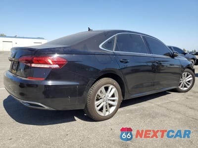 Trzecie zdjęcie samochodu z tyłu: 2020 VOLKSWAGEN PASSAT SE VIN:1VWSA7A32LC016451 - miniatura
