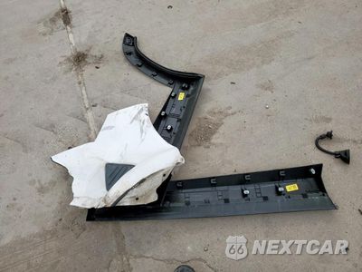 Zdjęcie 12 z 13 samochodu: 2015 TOYOTA YARIS VIN:VNKKTUD3XFA032900 - miniatura