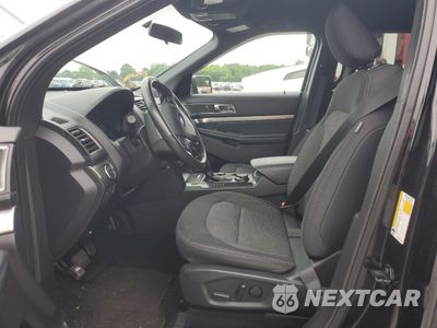 Zdjęcie 7 z 13 samochodu: 2019 FORD EXPLORER XLT VIN:1FM5K8D8XKGA66883 - miniatura