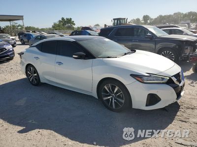 Czwarte zdjęcie samochodu z boku: 2020 NISSAN MAXIMA SL VIN:1N4AA6DV8LC379820 - miniatura