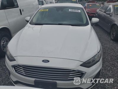 Piąte zdjęcie samochodu w środku: 2019 FORD FUSION SE VIN:3FA6P0LU0KR263974 - miniatura