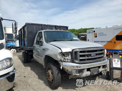 Czwarte zdjęcie samochodu z boku: 2003 FORD F550 SUPER DUTY VIN:1FDAF57P63ED28867 - miniatura