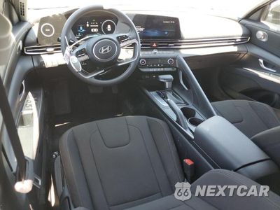 Zdjęcie 8 z 12 samochodu: 2024 HYUNDAI ELANTRA SEL VIN:KMHLM4DG2RU759685 - miniatura