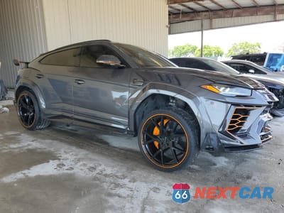Czwarte zdjęcie samochodu z boku: 2021 LAMBORGHINI URUS VIN:ZPBCA1ZL1MLA14449 - miniatura
