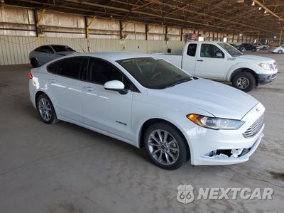 Czwarte zdjęcie samochodu z boku: 2017 FORD FUSION SE HYBRID VIN:3FA6P0LU1HR354955 - miniatura