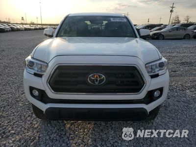 Piąte zdjęcie samochodu w środku: 2023 TOYOTA TACOMA DOUBLE CAB VIN:3TMCZ5AN1PM635777 - miniatura