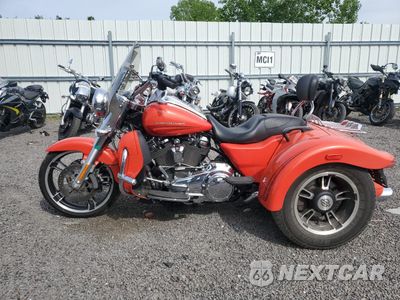 Trzecie zdjęcie samochodu z tyłu: 2017 HARLEY-DAVIDSON FLRT FREE WHEELER VIN:1HD1MCC14HB857189 - miniatura