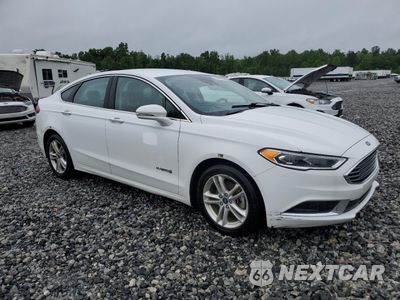 Czwarte zdjęcie samochodu z boku: 2018 FORD FUSION SE HYBRID VIN:3FA6P0LU4JR281912 - miniatura