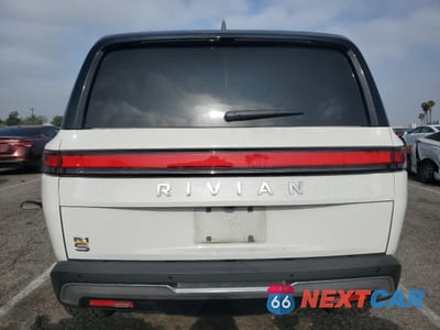 Zdjęcie 6 z 13 samochodu: 2023 RIVIAN R1S ADVENTURE VIN:7PDSGABA8PN012564 - miniatura