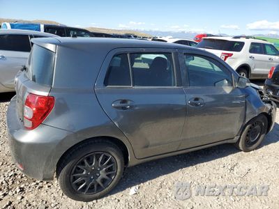 Trzecie zdjęcie samochodu z tyłu: 2009 TOYOTA SCION XD VIN:JTKKU10469J039682 - miniatura