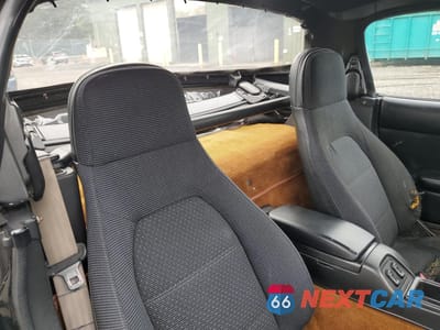 Zdjęcie 10 z 12 samochodu: 1996 MAZDA MX-5 MIATA VIN:JM1NA3539T0705424 - miniatura