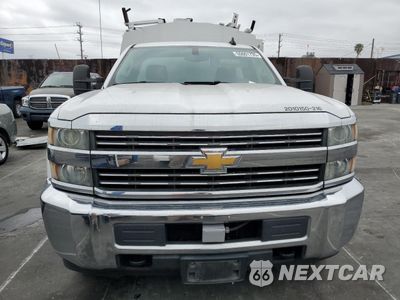 Piąte zdjęcie samochodu w środku: 2016 CHEVROLET SILVERADO C3500 VIN:1GB3CYCG6GZ156257 - miniatura
