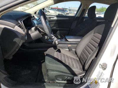 Zdjęcie 7 z 13 samochodu: 2019 FORD FUSION SE VIN:3FA6P0LU6KR124870 - miniatura