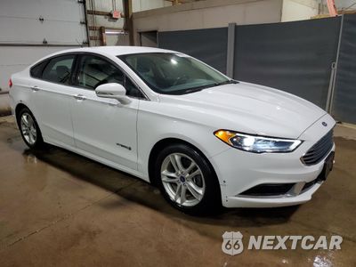 Czwarte zdjęcie samochodu z boku: 2018 FORD FUSION SE HYBRID VIN:3FA6P0LUXJR118813 - miniatura