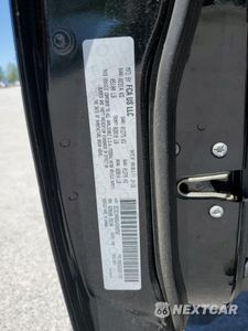 Zdjęcie 12 z 12 samochodu: 2018 CHRYSLER 300 TOURING VIN:2C3CCAAG9JH249792 - miniatura