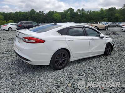 Trzecie zdjęcie samochodu z tyłu: 2018 FORD FUSION S VIN:3FA6P0G7XJR164713 - miniatura