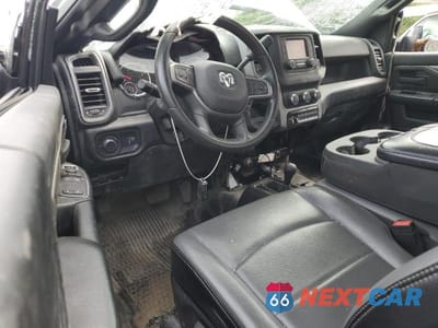 Zdjęcie 8 z 12 samochodu: 2024 RAM 5500 VIN:3C7WRNDL0RG229825 - miniatura