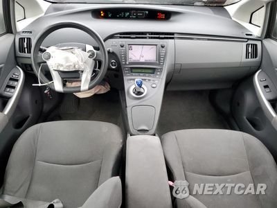 Zdjęcie 8 z 13 samochodu: 2010 TOYOTA PRIUS VIN:JTDKN3DU1A0181099 - miniatura