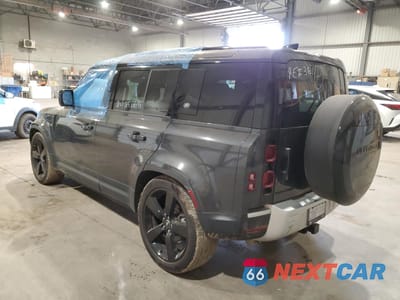 Drugie zdjęcie samochodu z przodu: 2024 LAND ROVER DEFENDER 110 S VIN:SALEJEEX4R2313844 - miniatura