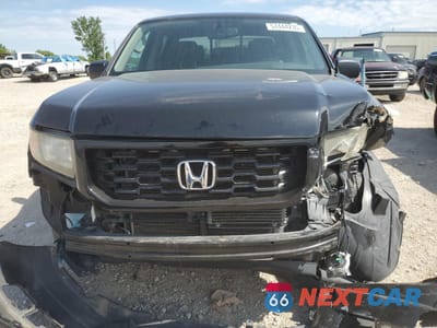 Piąte zdjęcie samochodu w środku: 2013 HONDA RIDGELINE SPORT VIN:5FPYK1F77DB001524 - miniatura