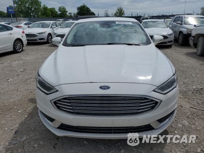 Piąte zdjęcie samochodu w środku: 2018 FORD FUSION SE HYBRID VIN:3FA6P0LU5JR172035 - miniatura