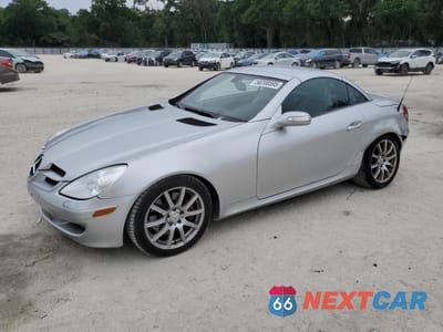 2005 MERCEDES-BENZ SLK 350 WDBWK56F85F047471 - główne zdjęcie licytacji z USA - miniatura