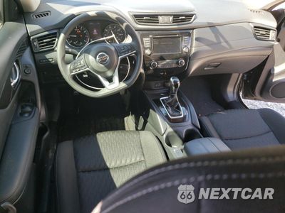 Zdjęcie 8 z 13 samochodu: 2018 NISSAN ROGUE S VIN:KNMAT2MT0JP557589 - miniatura
