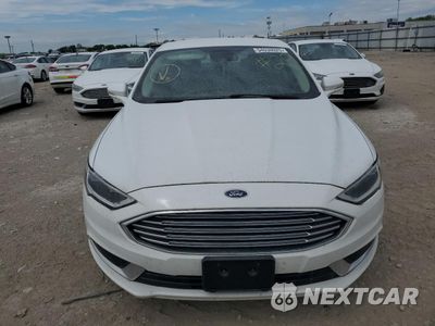 Piąte zdjęcie samochodu w środku: 2018 FORD FUSION SE HYBRID VIN:3FA6P0LU5JR172102 - miniatura