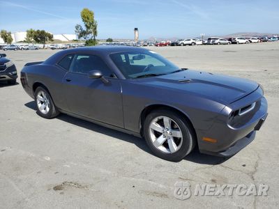 Czwarte zdjęcie samochodu z boku: 2013 DODGE CHALLENGER SXT VIN:2C3CDYAG5DH601177 - miniatura