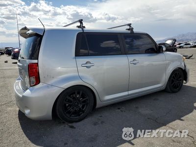Trzecie zdjęcie samochodu z tyłu: 2012 TOYOTA SCION XB VIN:JTLZE4FE0CJ013255 - miniatura