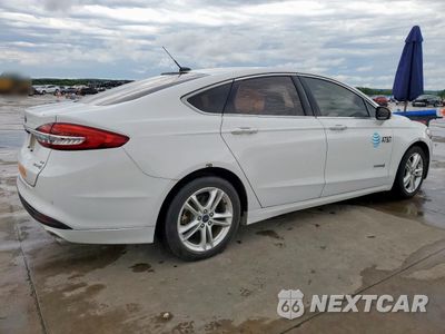 Trzecie zdjęcie samochodu z tyłu: 2018 FORD FUSION SE HYBRID VIN:3FA6P0LU1JR118649 - miniatura