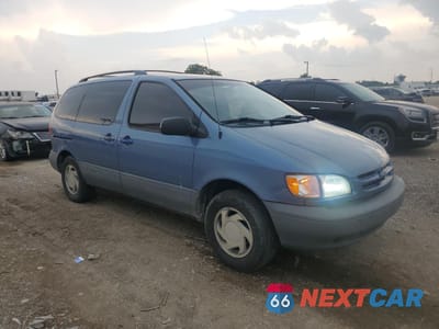 Czwarte zdjęcie samochodu z boku: 2000 TOYOTA SIENNA LE VIN:4T3ZF13C8YU292358 - miniatura
