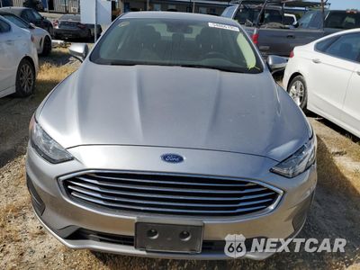 Piąte zdjęcie samochodu w środku: 2020 FORD FUSION SE VIN:3FA6P0LU5LR119063 - miniatura