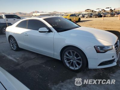 Czwarte zdjęcie samochodu z boku: 2013 AUDI A5 PREMIUM VIN:WAUCFAFR8DA038208 - miniatura