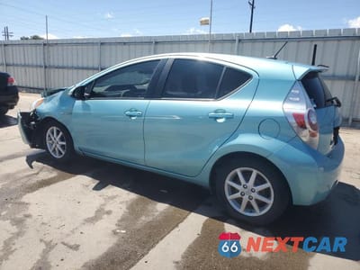 Drugie zdjęcie samochodu z przodu: 2013 TOYOTA PRIUS C VIN:JTDKDTB30D1057336 - miniatura