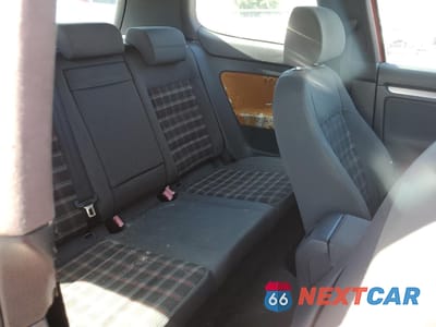 Zdjęcie 10 z 12 samochodu: 2006 VOLKSWAGEN NEW GTI VIN:WVWFV71K46W075858 - miniatura