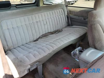 Zdjęcie 10 z 14 samochodu: 1994 GMC YUKON VIN:1GKEK18K0RJ732197 - miniatura