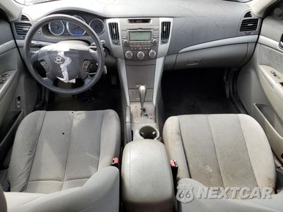 Zdjęcie 8 z 13 samochodu: 2010 HYUNDAI SONATA GLS VIN:5NPET4AC3AH600061 - miniatura