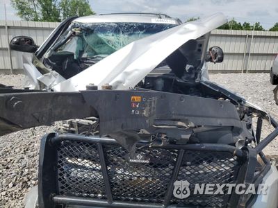 Zdjęcie 12 z 14 samochodu: 2013 CHEVROLET TAHOE K1500 LT VIN:1GNSKBE09DR224822 - miniatura