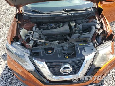 Zdjęcie 12 z 16 samochodu: 2017 NISSAN ROGUE SV VIN:5N1AT2MN8HC813380 - miniatura