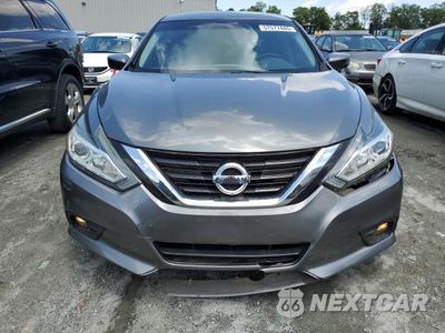 Piąte zdjęcie samochodu w środku: 2017 NISSAN ALTIMA 2.5 VIN:1N4AL3AP5HC256952 - miniatura