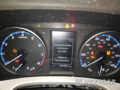 Zdjęcie 9 z 13 samochodu: 2018 TOYOTA RAV4 LE VIN:2T3ZFREV9JW417855 - miniatura